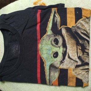 Star wars wanted Yoda t shirt